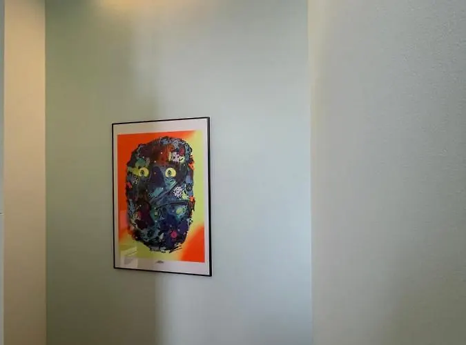 Elegant Apart-800m Main Square-parking And Lift شقة